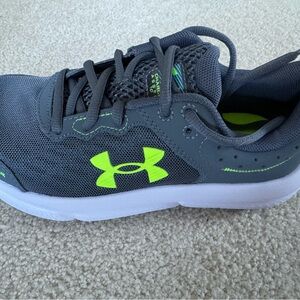 NEW! Under Armour Youth  Gray and Neon Yellow Athletic Sneakers